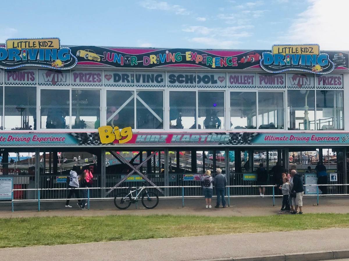 Ingoldmells, The Grange Holiday Park 3-Bedroom Caravan Skegness Kültér fotó